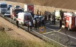 Nallıhan’da çöp kamyonu ile otomobil çarpıştı: 1 ölü