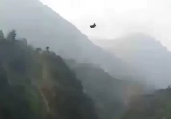 Pakistan’da teleferik kazasında 8 kişi mahsur kaldı