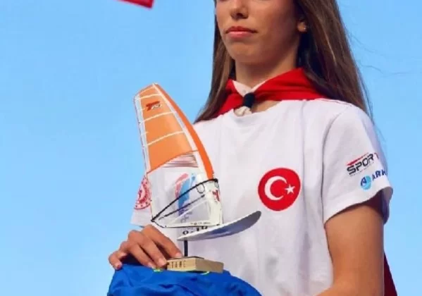 Parla Kabasakal, 2023 Techno 293 Dünya Şampiyonası’nda şampiyon oldu