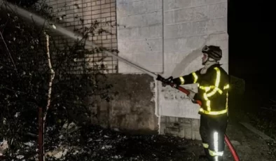 Rusya, Herson kentinde bir apartmanı vurdu