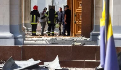 Rusya’nın Ukrayna’nın Çernihiv kentine düzenlediği füze saldırısında 7 kişi öldü