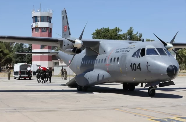 Şehit Piyade Uzman Onbaşı Özdemir, Gaziantep’te son yolculuğuna uğurlandı