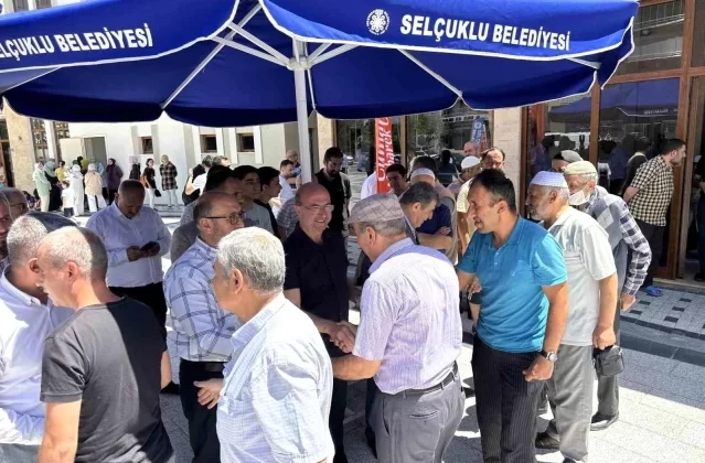 Selçuklu Belediye Başkanı Ahmet Pekyatırmacı, Cuma Buluşmaları’nda vatandaşlarla bir araya geldi