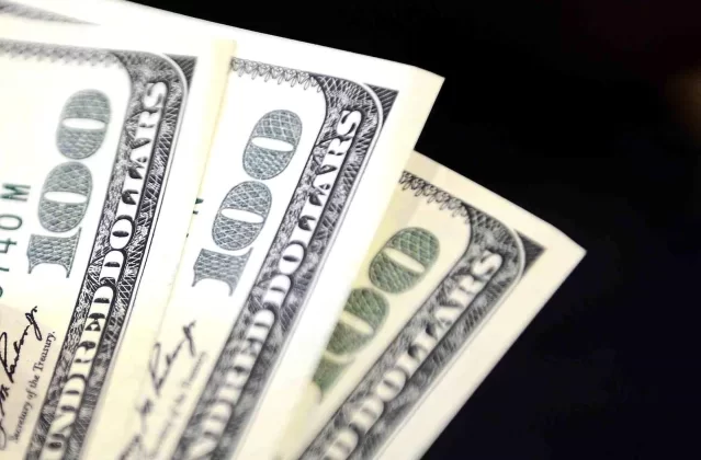 Serbest piyasada döviz fiyatları