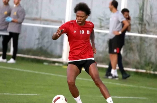 Sivasspor, Antalyaspor maçı için hazırlıklara başladı 1 Sivasspor, Antalyaspor maçı için hazırlıklara başladı