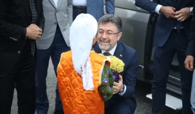 Tarım ve Orman Bakanı Yumaklı: Fındık fiyatları beklentiler ışığında oluşturuldu