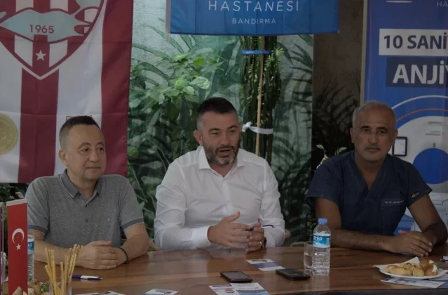 Teksüt Bandırmaspor ile Royal Hastanesi arasında sağlık sponsorluğu anlaşması imzalandı