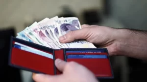 Toplu-sozlesme-zammi-sonrasi-en-dusuk-memur-maasi-30-bin.jpg