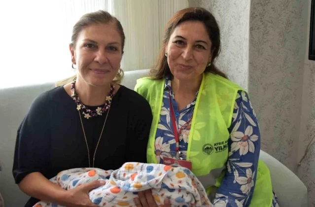 Toroslar Belediyesi, yeni doğan bebeklere destek oluyor 1 Toroslar Belediyesi, yeni doğan bebeklere destek oluyor