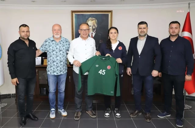 Turgutlu Belediyespor Hentbol Takımı’ndan Betül Yılmaz, U17 Kızlar Avrupa Hentbol Şampiyonası’nda milli takımın kalesini koruyacak