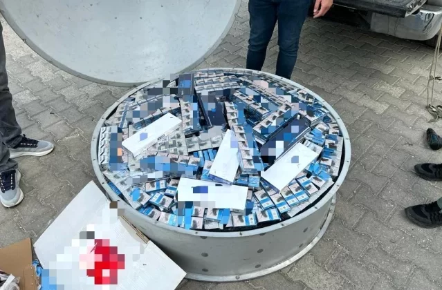 Van’da Polis Ekipleri Tarafından Gümrük Kaçağı Malzemeler Ele Geçirildi