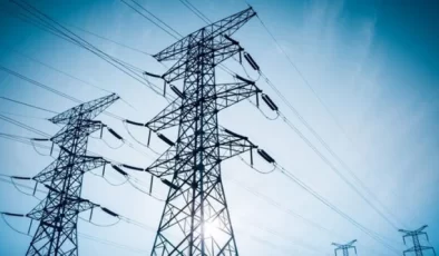 Sanayi ve ticarethane abonelerinin kullandığı elektriğe zam yapıldı