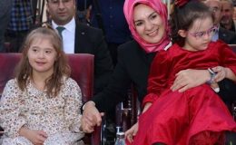 Aile ve Sosyal Hizmetler Bakanı Mahinur Özdemir Göktaş, Down Sendromlu Bireyler Yaşam Destek Merkezi’nin açılış törenine katıldı