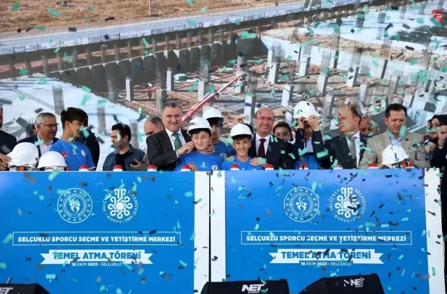 Bakan Bak, Sporcu Seçme ve Yetiştirme Merkezi’nin temel atma törenine katıldı