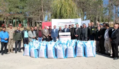 Bayburt’ta 550 Çiftçiye Devlet Katkılı Buğday Tohumu Dağıtıldı