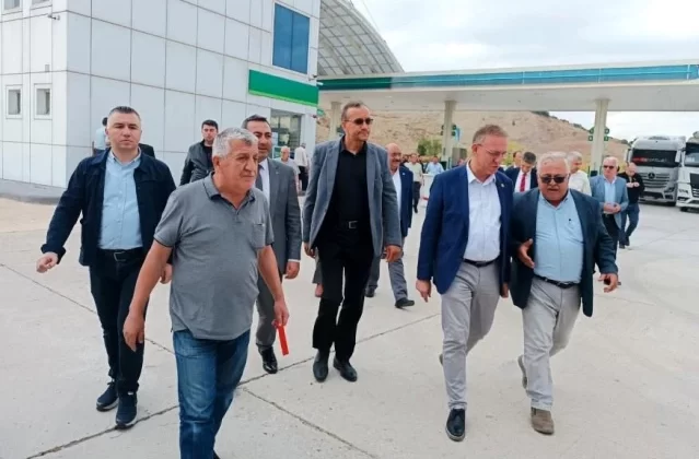 Emet Taşıyıcılar Kooperatifinin Akaryakıt İstasyonu Açıldı 1 Emet Taşıyıcılar Kooperatifinin Akaryakıt İstasyonu Açıldı