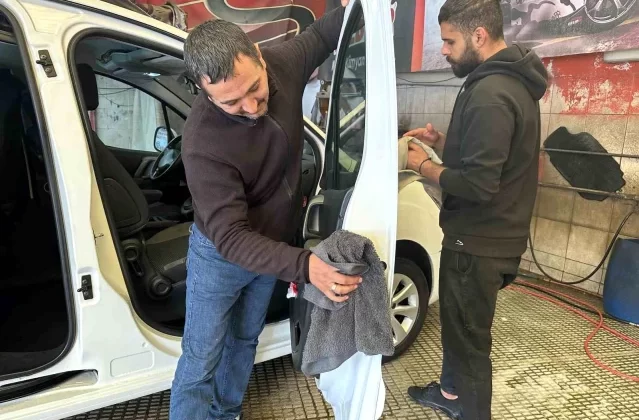 Eskişehir’de Oto Yıkama Esnafı Kış Sezonundan Ümitli Değil