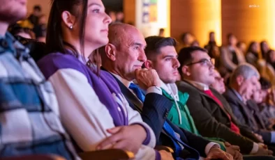 İzmir’de Genç İstihdamı İçin Kariyer Fuarı Düzenleniyor