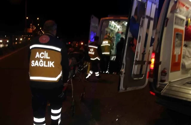 Konya’da kavşakta kaza: 8 kişi yaralandı