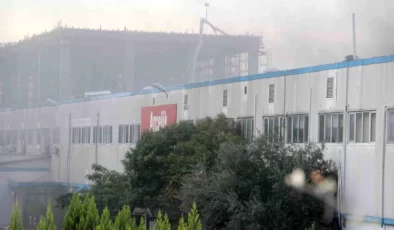 Manisa Arçelik Buzdolabı Fabrikasında Yangın Çıktı