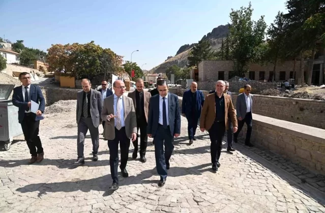 Selçuklu Belediyesi, Sille Mahallesi’nde yeni projeleri hayata geçiriyor