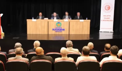 Ticaret Bakan Yardımcısı Malatya’da esnaf ve sanatkarlarla istişare toplantısında bir araya geldi