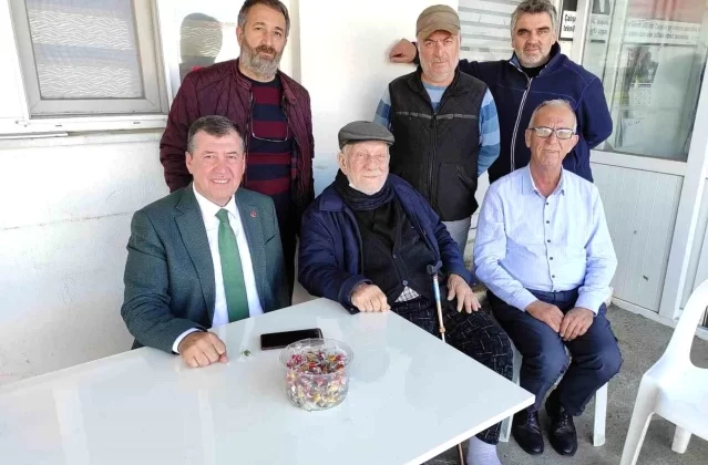 Balıkesir’de Zeytinyağı Üretimi Yapan Fikret Özdemir, Mahallelinin Gönlünde Taht Kurdu