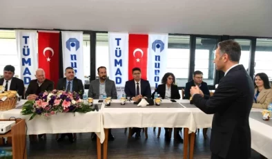 Çanakkale’de Kraliçe Arılar Projesi ile ilk bal hasadı gerçekleşti
