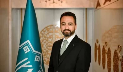 Elbistan Belediyesi, Personelin Maaş Kartlarını TROY’a Taşıyor