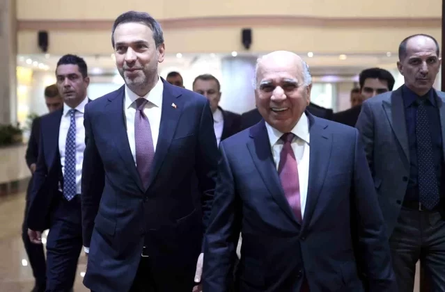 Enerji Bakanı Bayraktar, Irak’ta petrol bakanı ve dışişleri bakanı ile görüştü