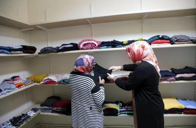 Ereğli Belediyesi Sosyal Yardımlaşma Evi İhtiyaç Sahiplerine Yardım Etmeye Devam Ediyor