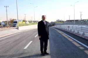 Konya-Buyuksehir-Belediyesi-Baskani-Ugur-Ibrahim-Altay-Adana-Cevre-Yolu.jpg