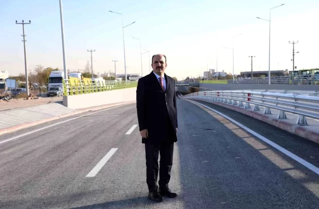 Konya Büyükşehir Belediyesi Başkanı Uğur İbrahim Altay, Adana Çevre Yolu Sedirler Köprülü Kavşağı’nın alt geçidini trafiğe açtı
