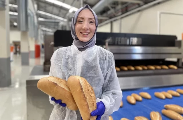 Konya Büyükşehir Belediyesi Fenni Fırın Ekmek Fabrikası Açıldı 1 Konya Büyükşehir Belediyesi Fenni Fırın Ekmek Fabrikası Açıldı