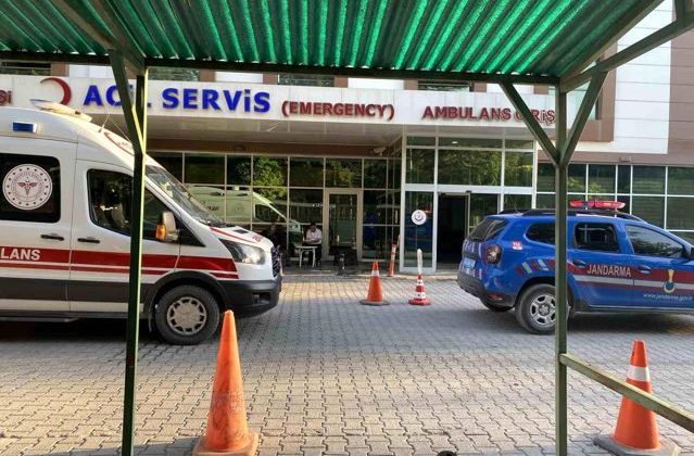 Konya’da 2 Otomobil Çarpıştı: 2 Kişi Yaralandı