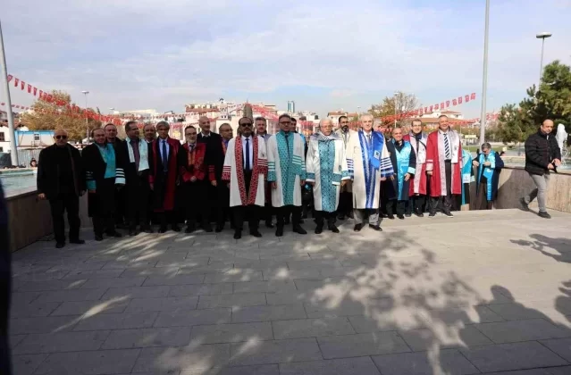 Konya'da Akademisyenler İsrail'in Filistin'e Saldırılarını Kınadı 1 Konya’da Akademisyenler İsrail’in Filistin’e Saldırılarını Kınadı
