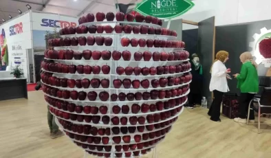 Niğde’de Uluslararası Elma Fuarı Açıldı