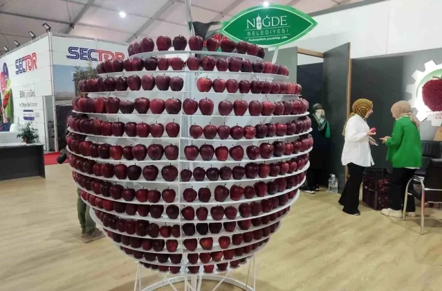 Niğde'de Uluslararası Elma Fuarı Açıldı 1 Niğde’de Uluslararası Elma Fuarı Açıldı