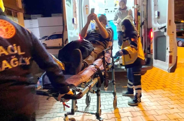 Konya’da kamyona arkadan çarpan otomobilin sürücüsü yaralandı