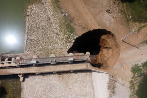 ÇUMRA’DA 2 OBRUK DAHA OLUŞTU