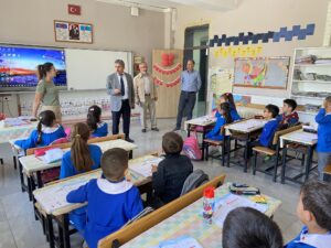 ÇUMRA İLÇE MİLLİ EĞİTİM MÜDÜRÜ ALTUNYALDIZ OKULLARI ZİYARET ETTİ