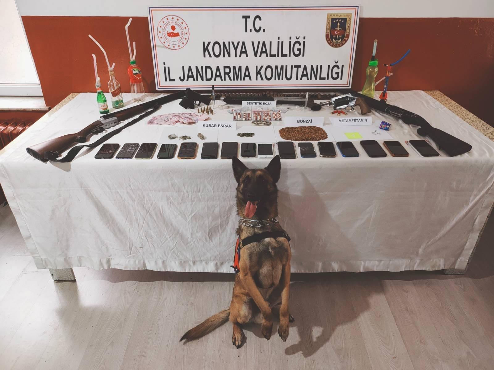 Uyuşturucu operasyonunda 4 zanlı tutuklandı