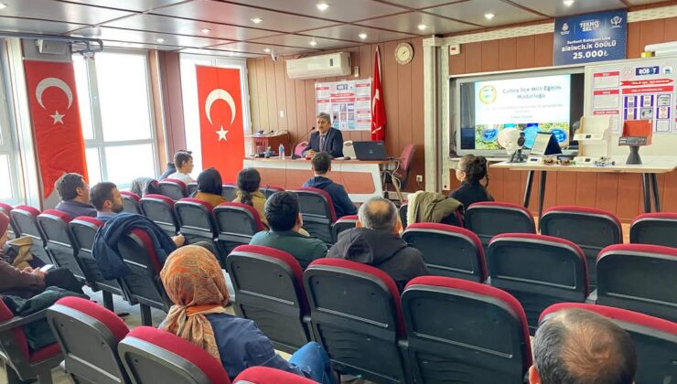 Çumra İlçe Milli Eğitim Müdürü Altunyaldız, Proje Bilgilendirme Kursuna Katıldı