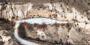 Gizli Kalmış Tarihi Mekanı: Akmanastır