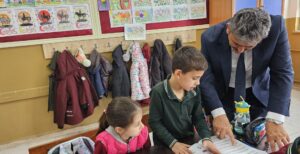 ÇUMRA İLÇE MİLLİ EĞİTİM MÜDÜRÜ ALTUNYALDIZ OKUL ZİYARETLERİNE DEVAM EDİYOR