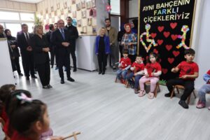 Başkan Pekyatırmacı ve Sağdıç, 3 Aralık Dünya Engelliler Günü'nde Özel Öğrencilerle Buluştu