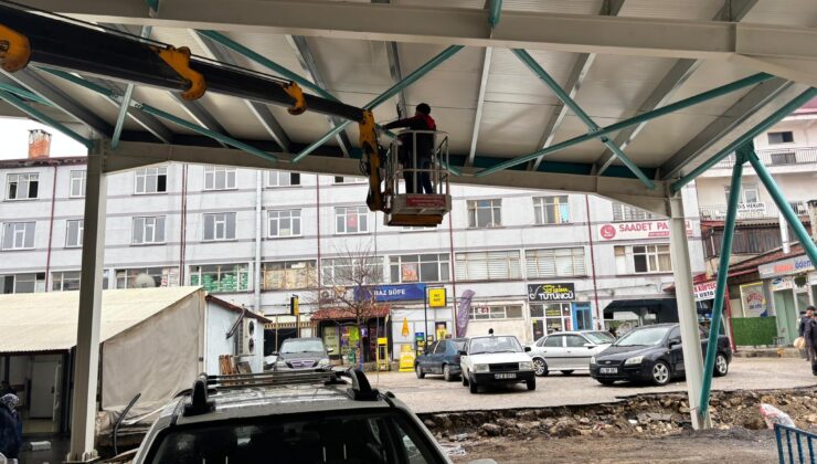 Beyşehir Belediye Başkanı Adil Bayındır, Kapalı Pazar Yeri İnşaatında Son Durumu Açıkladı 1 Beyşehir Belediye Başkanı Adil Bayındır, Kapalı Pazar Yeri İnşaatında Son Durumu Açıkladı