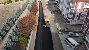 Beyşehir’de Bahçelievler Mahallesi'nde Sıcak Asfalt Çalışmaları Başladı