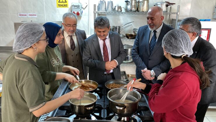 Sedat Çumralı Meslek Lisesi’nde “Haydi Pişir Bakalım” Heyecanı