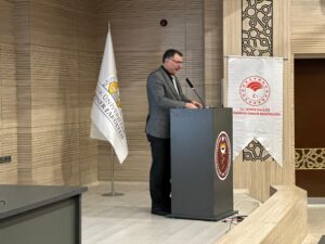 Konya İl Tarım ve Orman Müdürü Duran SEÇEN, Selçuk Üniversitesi’nde Yeni Hayvancılık Destekleme Modeli Hakkında Bilgilendirme Yaptı
